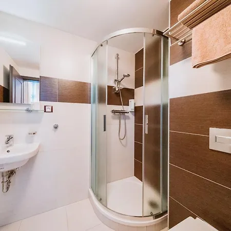 Pensionat Hubertus 3*