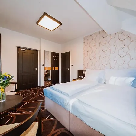 Hubertus Pensjonat 3*
